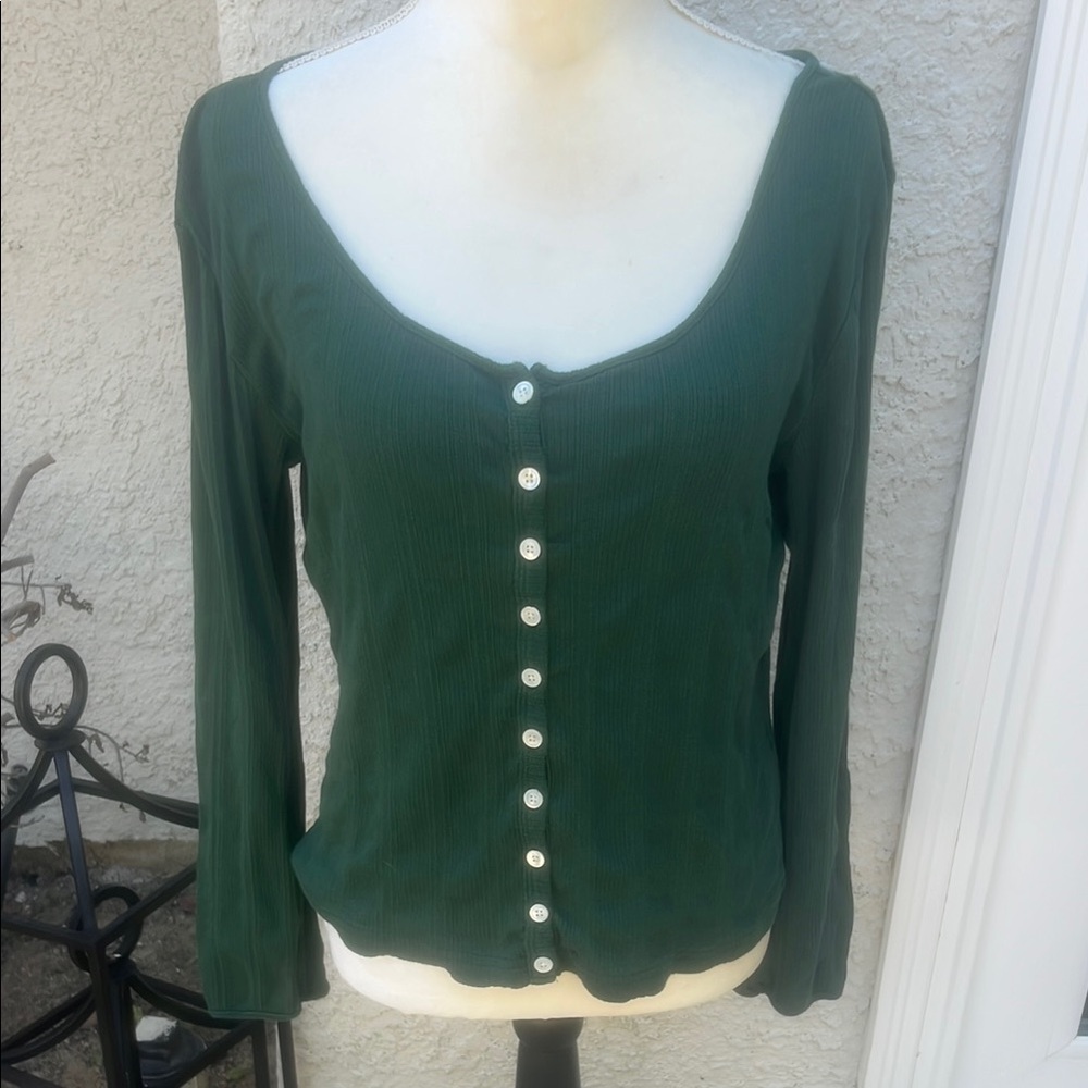Mollusk California Women's Green Scoop Neck Long Sleeve Top Size L - Picture 1 of 7